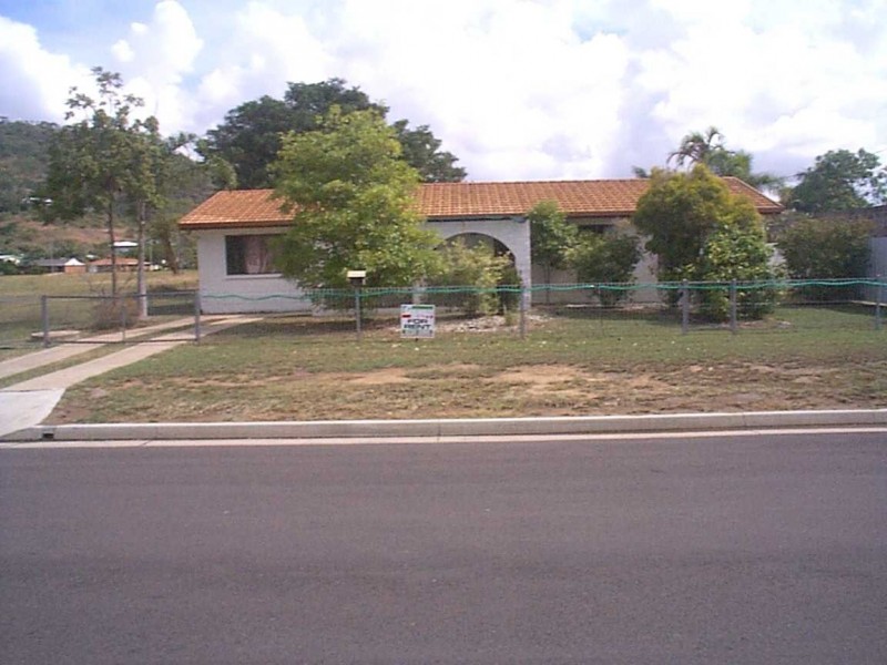 Mount Louisa QLD 4814