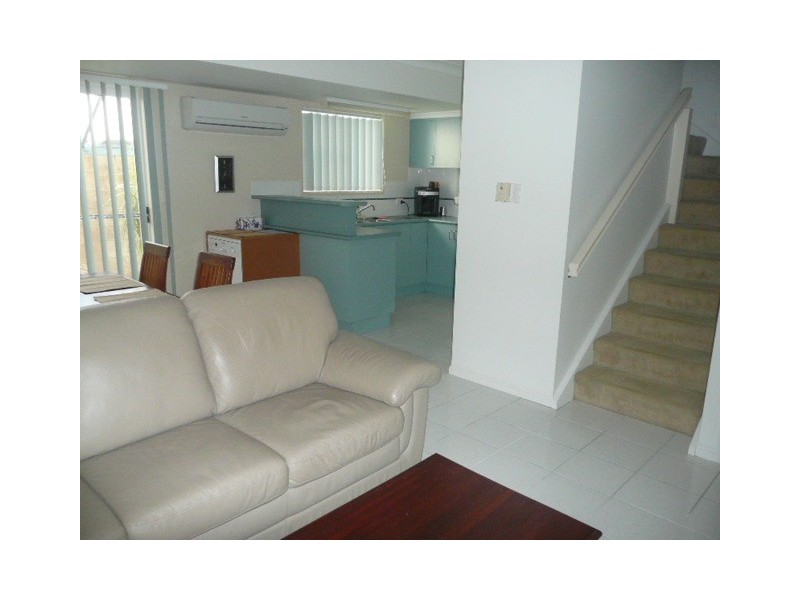 Pimlico QLD 4812