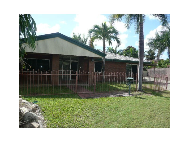 11 Willow Court, Kirwan QLD 4817