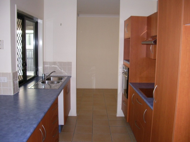 Mount Louisa QLD 4814