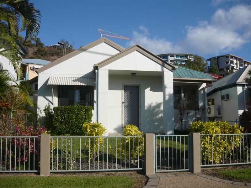 Belgian Gardens QLD 4810