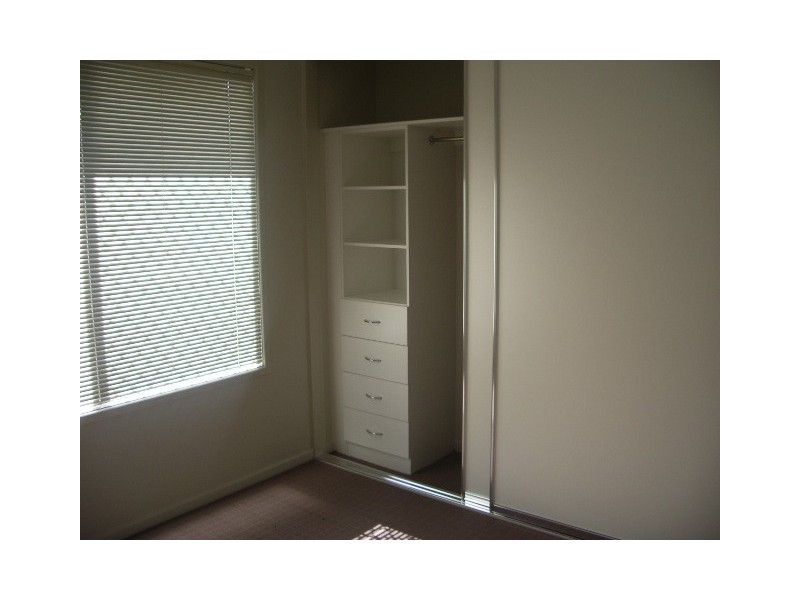 Bushland Beach QLD 4818