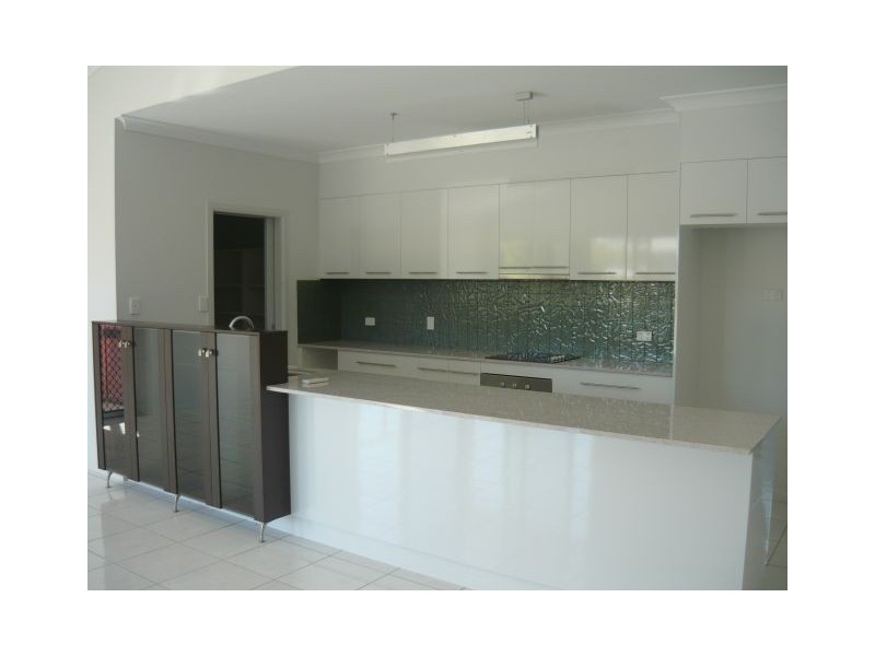 Rosslea QLD 4812