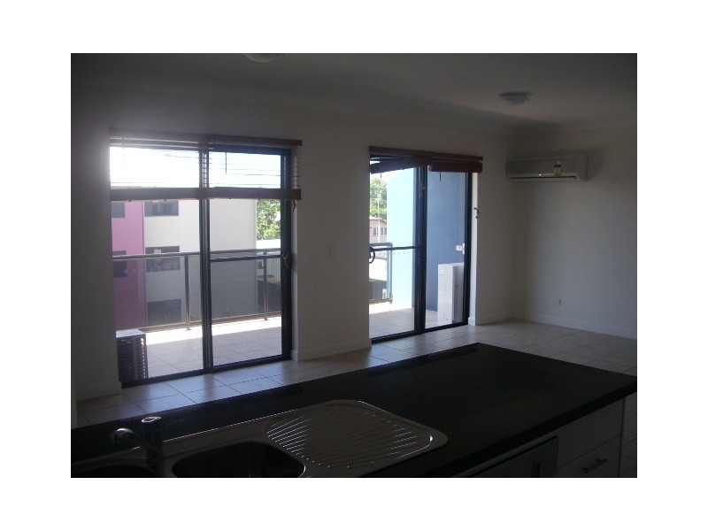 Railway Estate QLD 4810