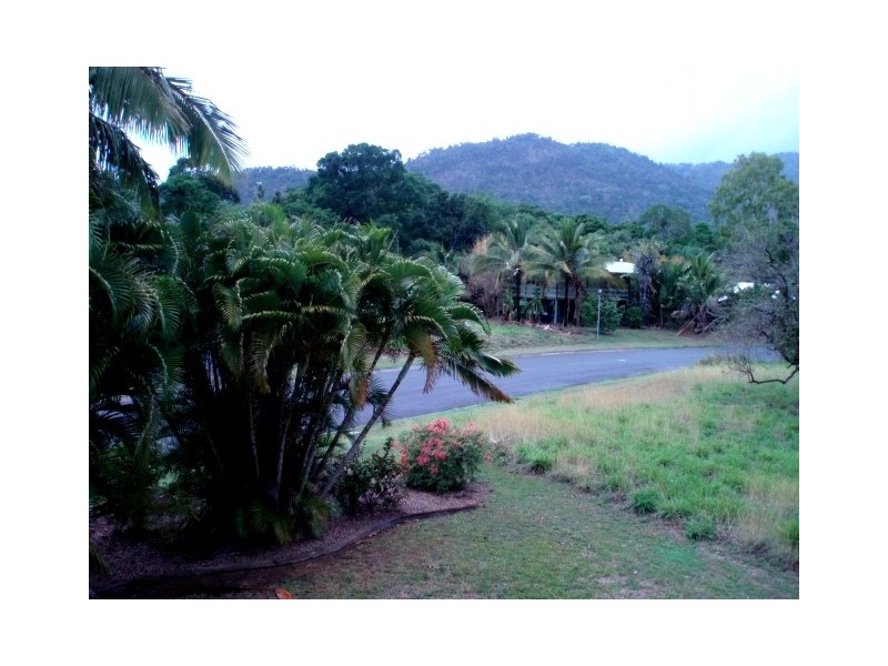 4/24 Pacific Court, Maeva Street, Jubilee Pocket QLD 4802