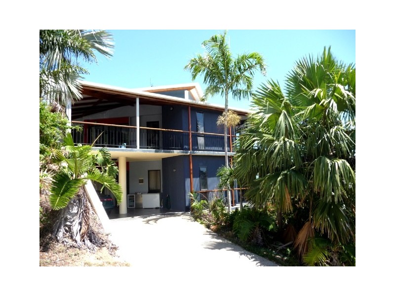 5 Nara Avenue, Airlie Beach QLD 4802