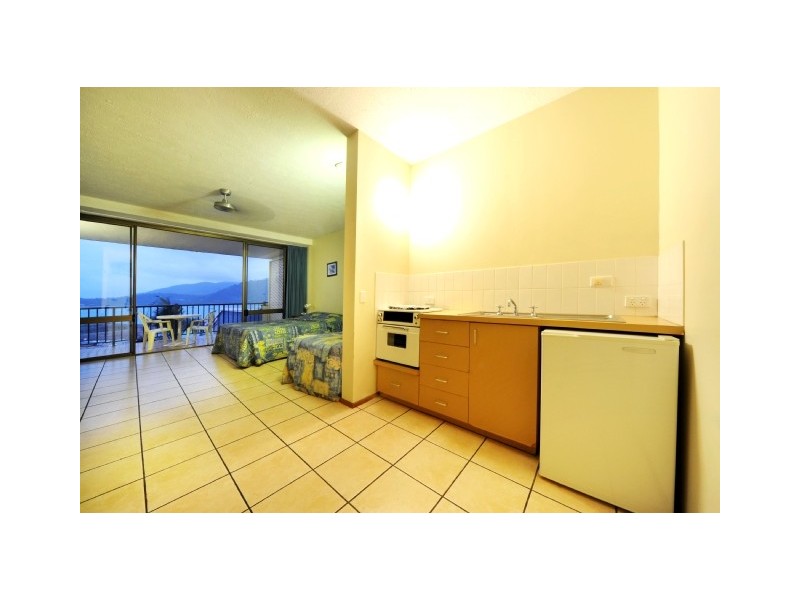 50 & 50A Whitsunday Terraces, 5 Golden Orchid Drive, Airlie Beach QLD 4802