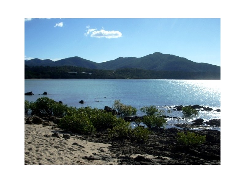 93 Pioneer Drive, Dingo Beach QLD 4800