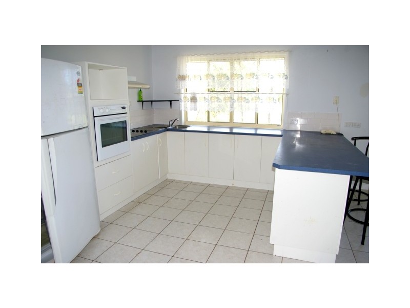 93 Pioneer Drive, Dingo Beach QLD 4800