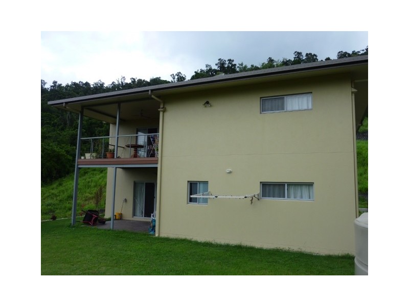 53 Eshelby Drive, Cannonvale QLD 4802