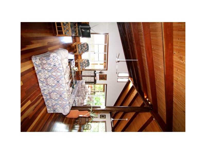 23 Woodwark Crescent, Cannonvale QLD 4802
