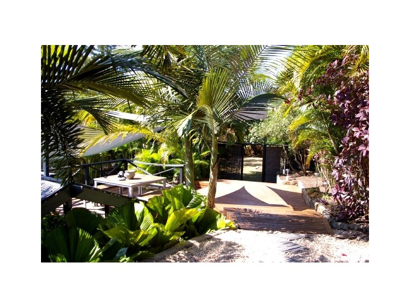 3 Woomerah Avenue, Cannonvale QLD 4802