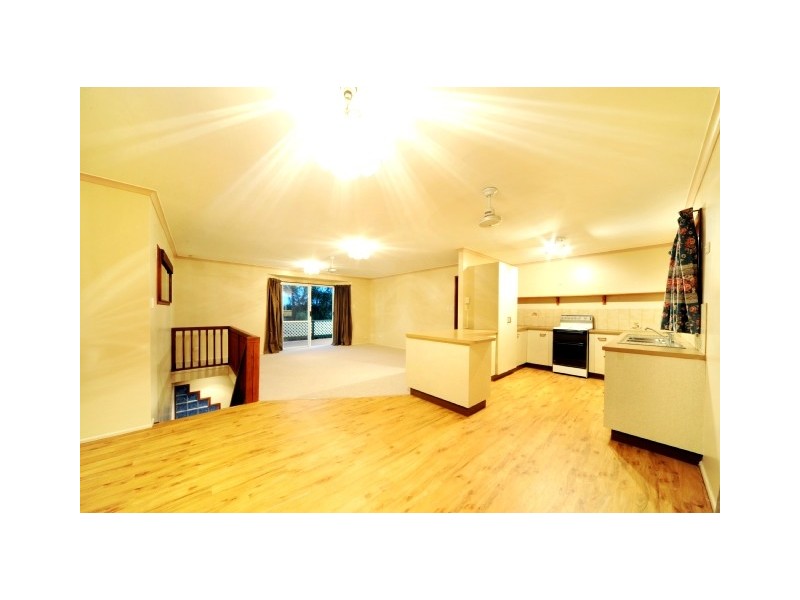 45 Manooka Drive, Cannonvale QLD 4802