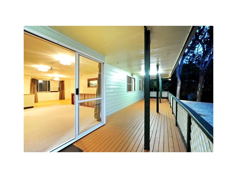 45 Manooka Drive, Cannonvale QLD 4802