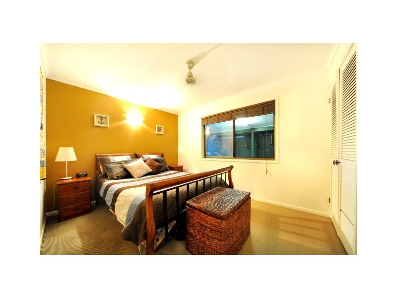 12/20 Blue Water Villas, Pandanus Drive, Cannonvale QLD 4802
