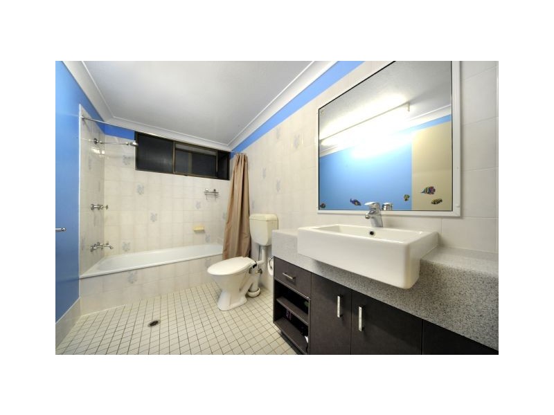 2/5 Lamond Street, Airlie Beach QLD 4802
