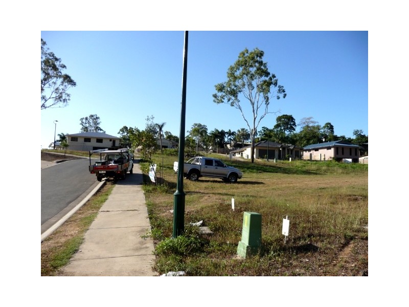 2 Jonquill Court, Cannonvale QLD 4802