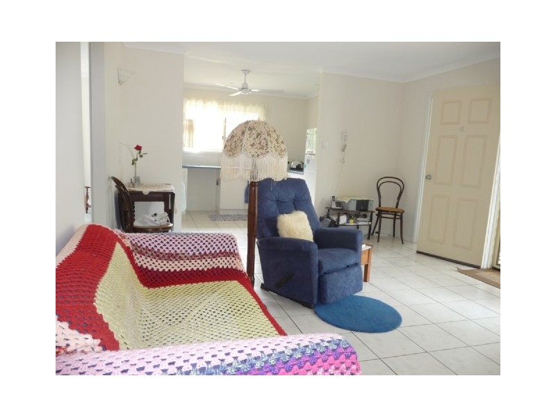 6/10 Campbell Court, Erromango Drive, Jubilee Pocket QLD 4802