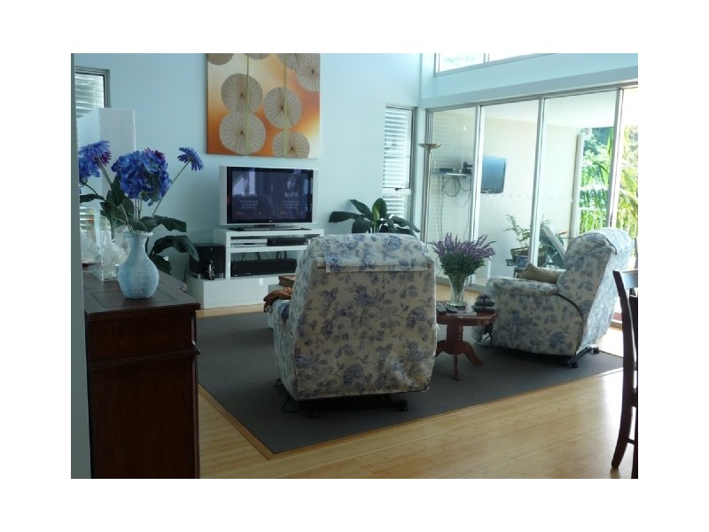 31/18 Azure Sea, Raintree Place, Airlie Beach QLD 4802