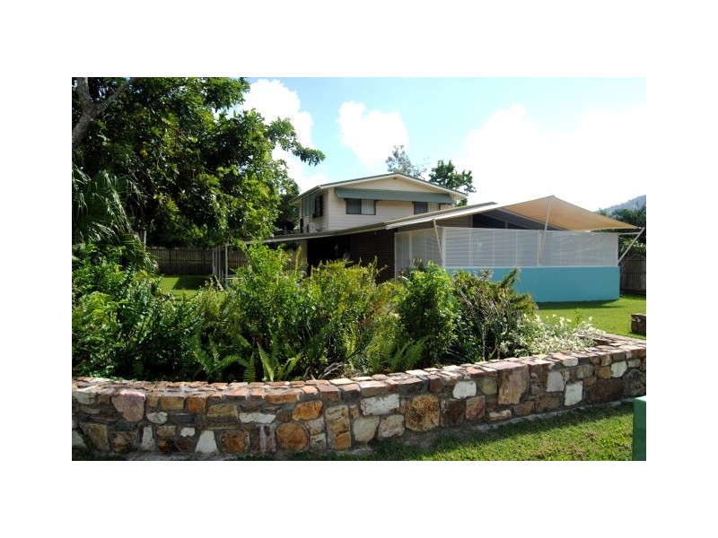 6 Wildlife Road, Jubilee Pocket QLD 4802