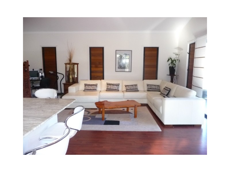 48 Eshelby Drive, Cannonvale QLD 4802