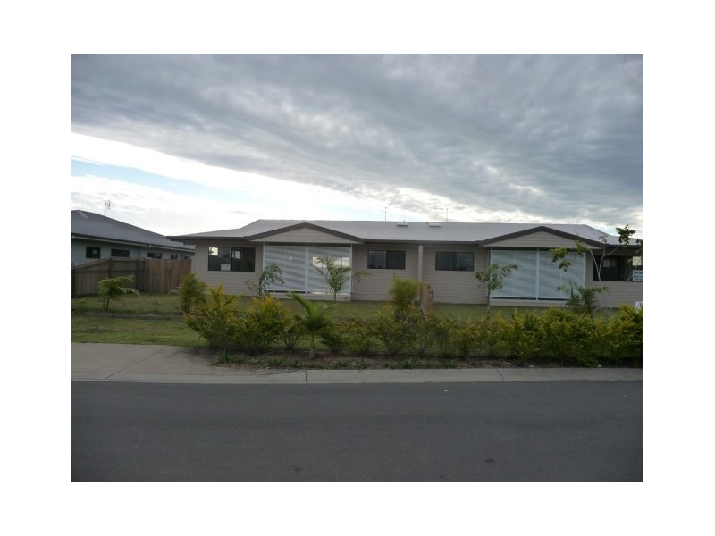 3 Damson Crescent, Proserpine QLD 4800