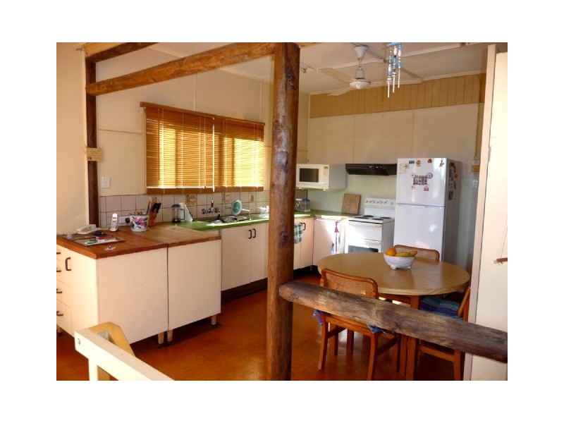 14 Wambiri Street, Cannonvale QLD 4802