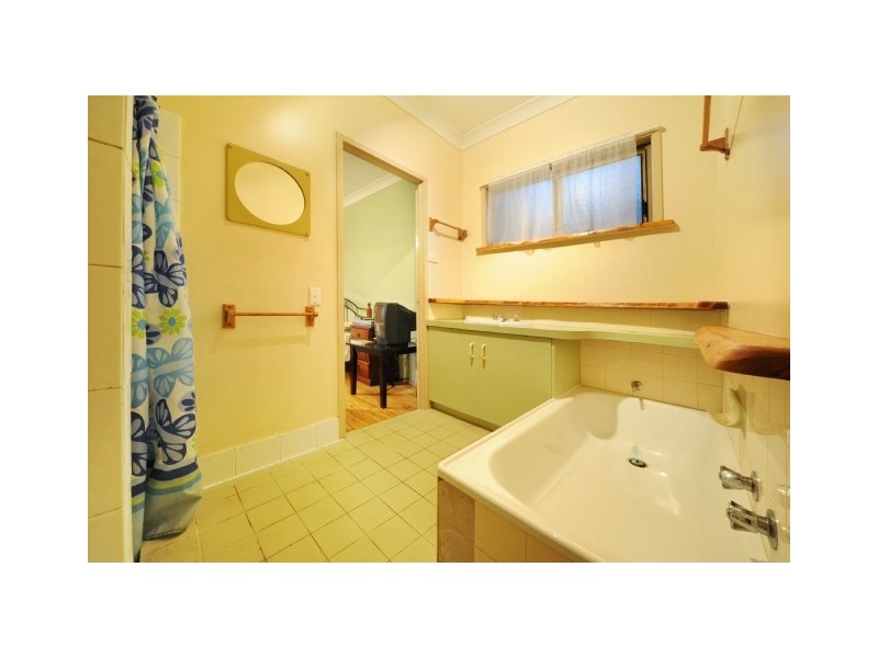 1 Cedar Court, Jubilee Pocket QLD 4802