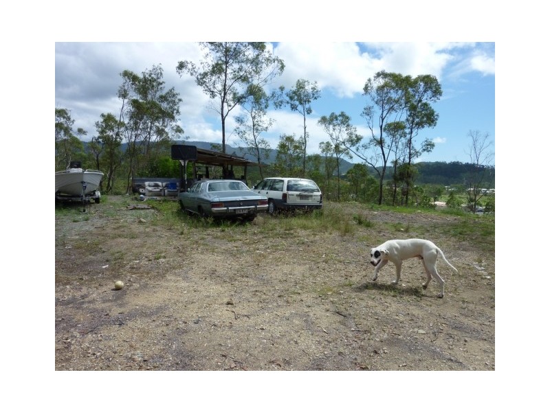 2 Dronley Place, Cannonvale QLD 4802