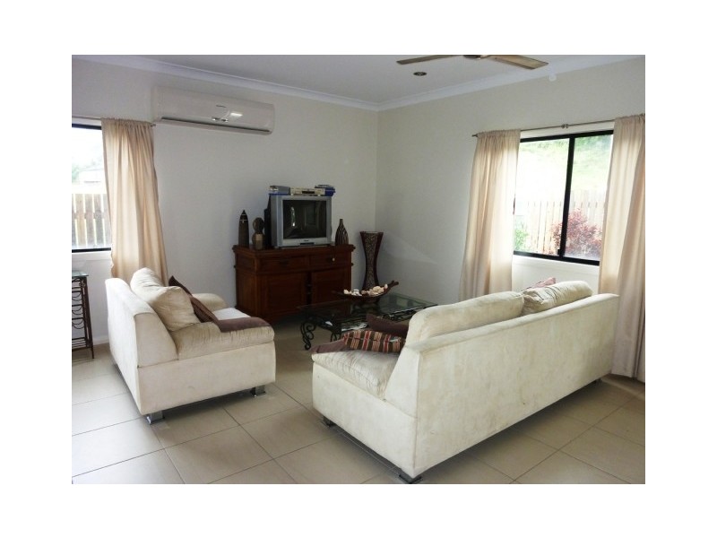 1&2/59 South Molle Boulevard, Cannonvale QLD 4802