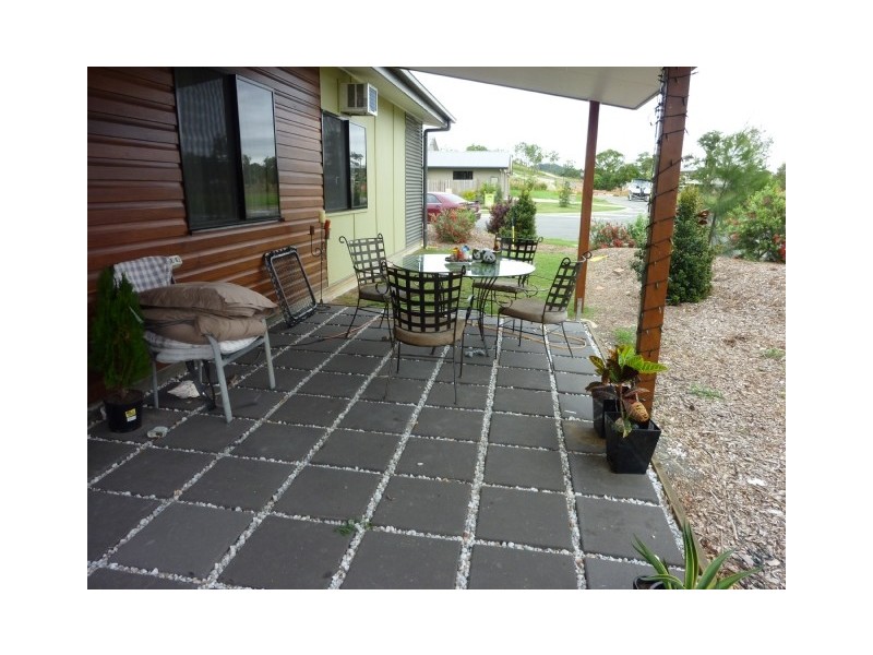 1&2/59 South Molle Boulevard, Cannonvale QLD 4802