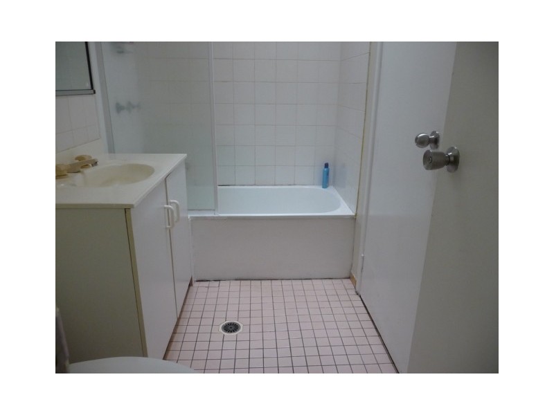 1/28 Whitsunday Mews, Island Drive, Cannonvale QLD 4802