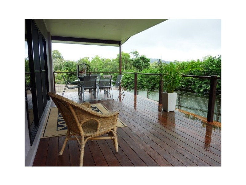 19 Armada Crescent, Jubilee Pocket QLD 4802