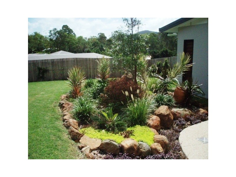 19 Armada Crescent, Jubilee Pocket QLD 4802