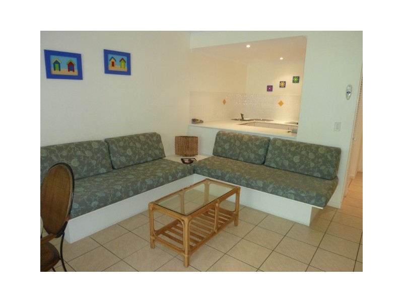 10/2 Mango House, Erromango Drive, Jubilee Pocket QLD 4802