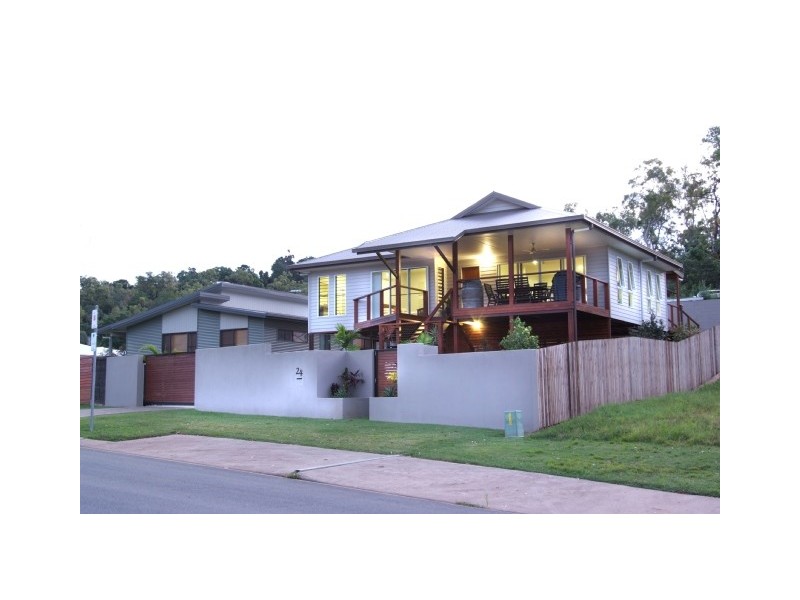 24 Parker Road, Cannonvale QLD 4802