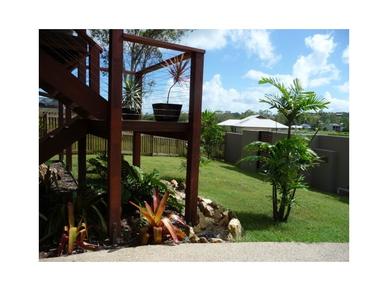 24 Parker Road, Cannonvale QLD 4802