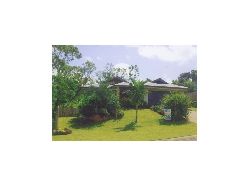16 Links Drive, Cannonvale QLD 4802