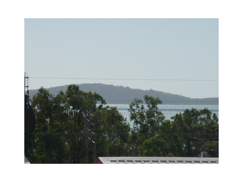 36/3 Whitsunday Paradise Apts, Eshelby Drive, Cannonvale QLD 4802