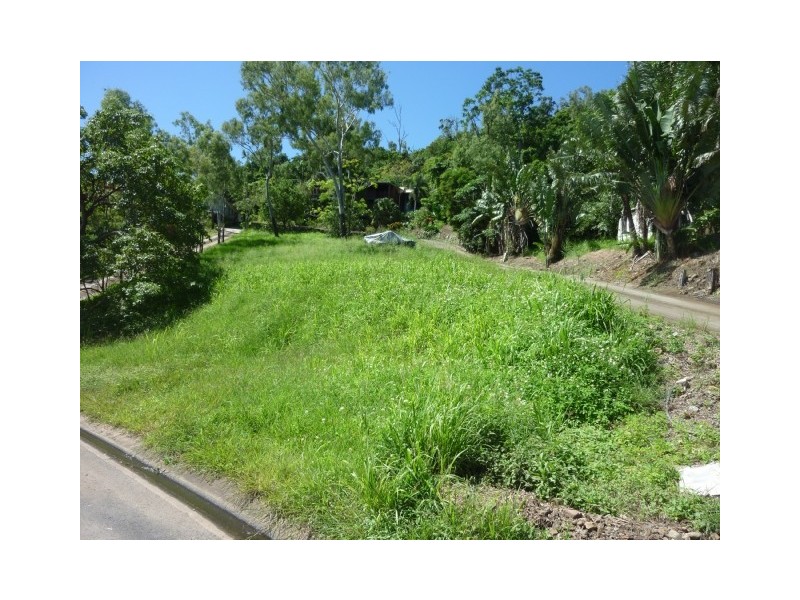 19 Jones Road, Cannonvale QLD 4802