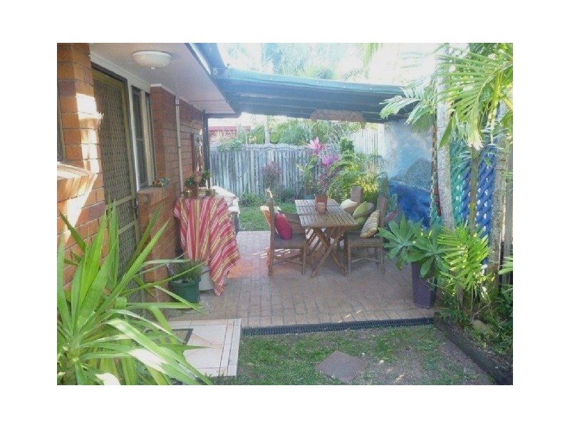 4/20 Blue Water Villas Pandanus Drive, Cannonvale QLD 4802
