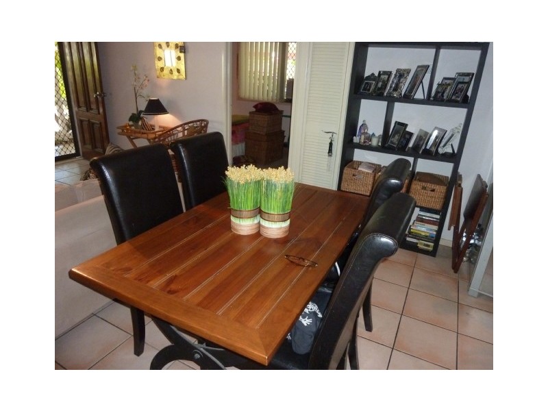 4/20 Blue Water Villas Pandanus Drive, Cannonvale QLD 4802