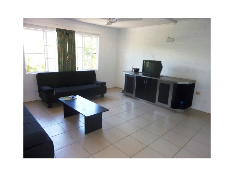 28/3 Whitsunday Paradise Apts Eshelby Drive, Cannonvale QLD 4802