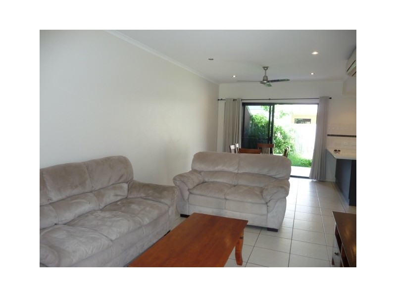 14/25 The Grove, Abell Road, Cannonvale QLD 4802