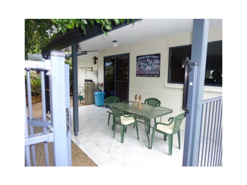 10 Duell Road, Cannonvale QLD 4802