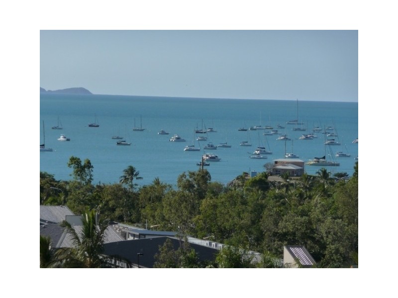 121/4 Whitsunday Harbour Apts Eshelby Drive, Cannonvale QLD 4802