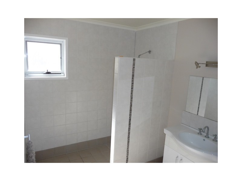 4 Moonlight Drive, Jubilee Pocket QLD 4802