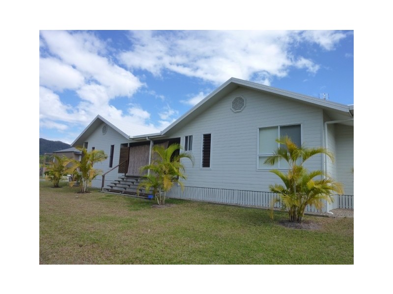 53 Abell Road, Cannonvale QLD 4802