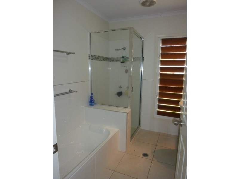 53 Abell Road, Cannonvale QLD 4802