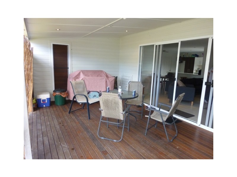 53 Abell Road, Cannonvale QLD 4802
